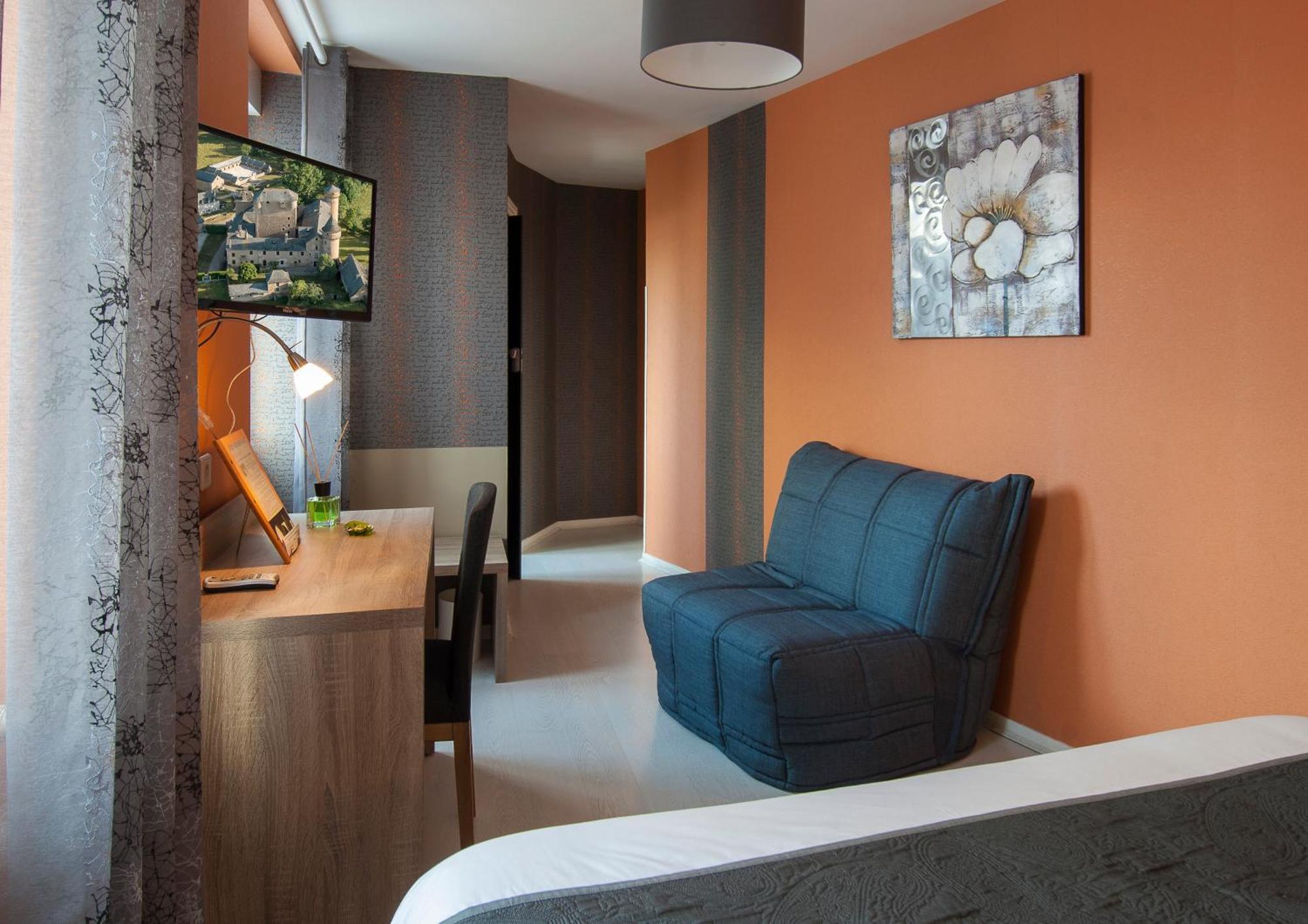 Logis Hotel Restaurant Cazes Arazat Laissac Εξωτερικό φωτογραφία