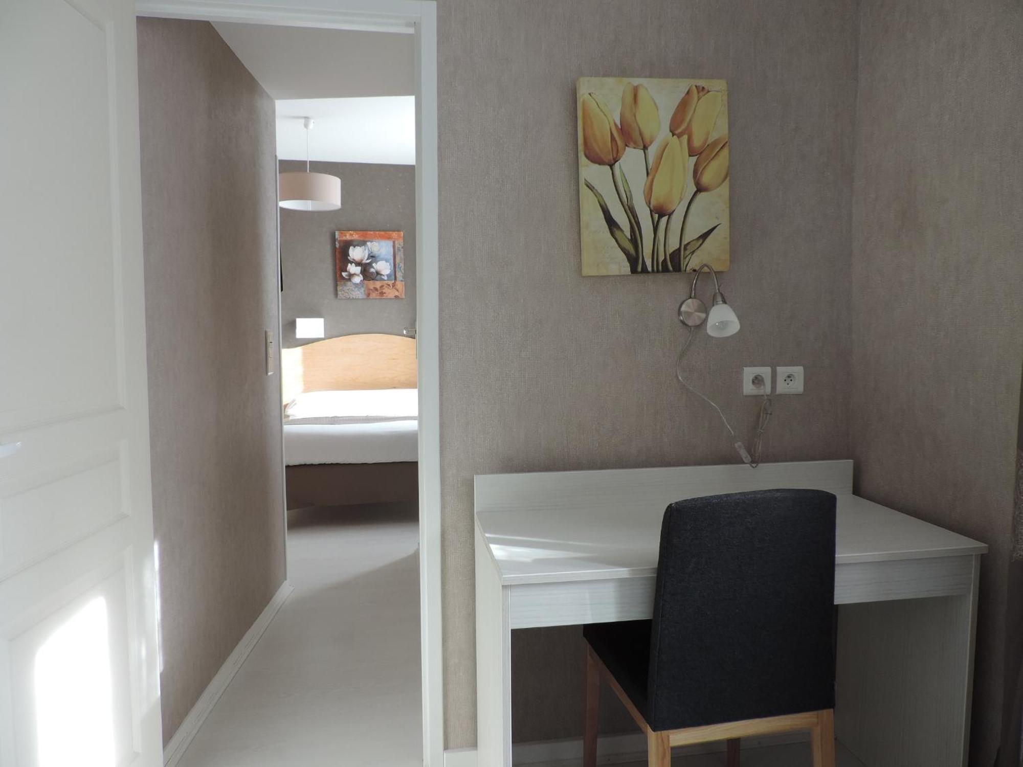 Logis Hotel Restaurant Cazes Arazat Laissac Εξωτερικό φωτογραφία